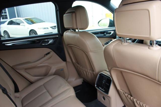 2019 Porsche Macan Base