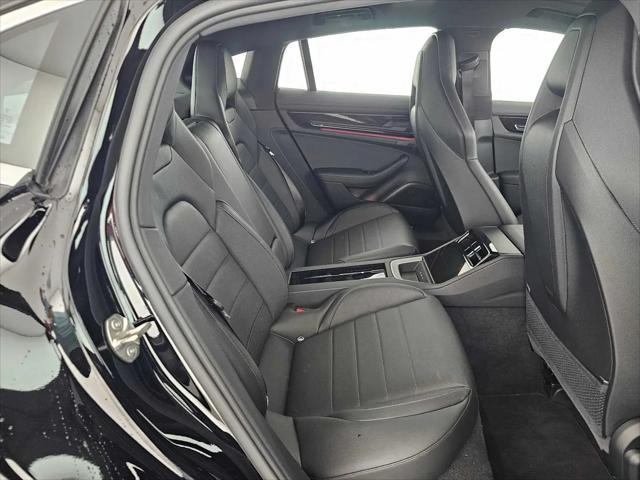 2026 Porsche Panamera 4