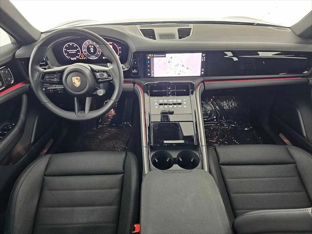2026 Porsche Panamera 4