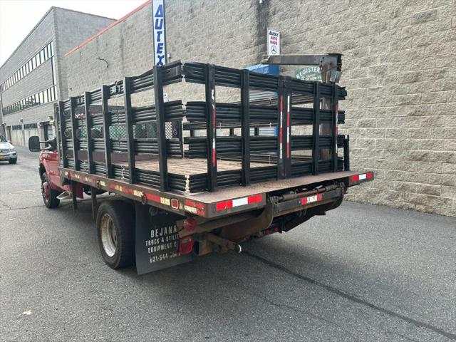 2002 Ford F-450 Base