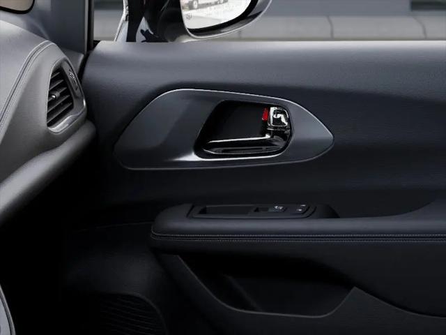 2027 Chrysler Pacifica Select AWD