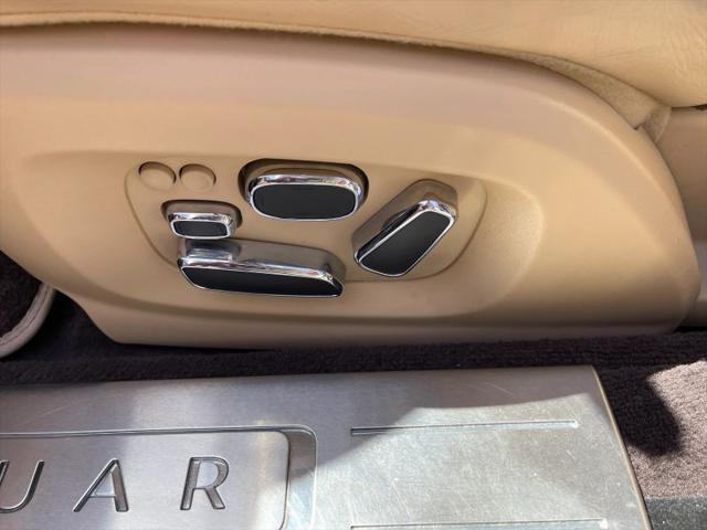 2012 Jaguar XJ XJ
