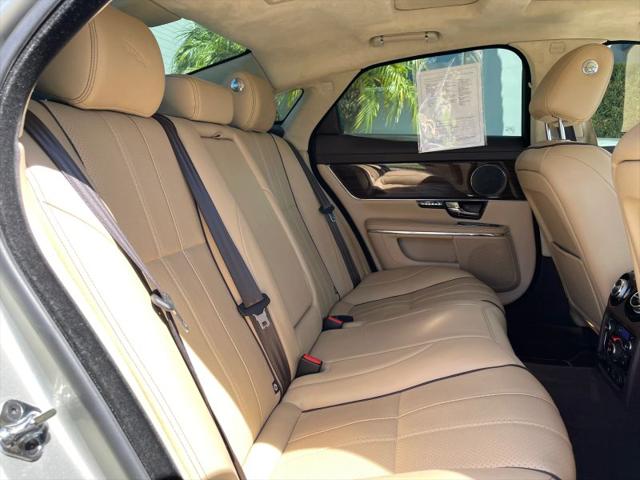 2012 Jaguar XJ XJ