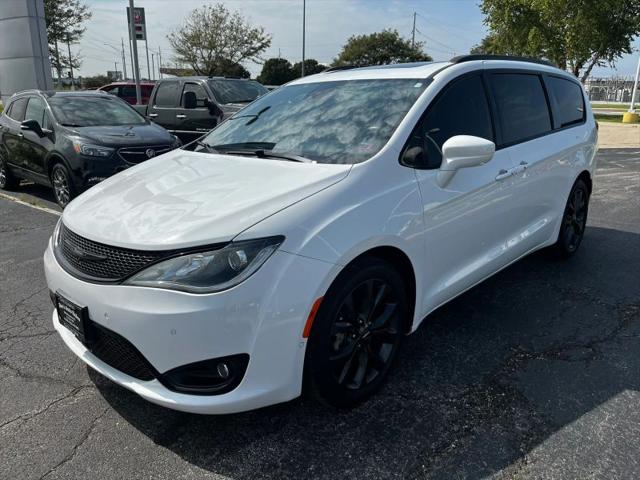 2019 Chrysler Pacifica Touring L Plus