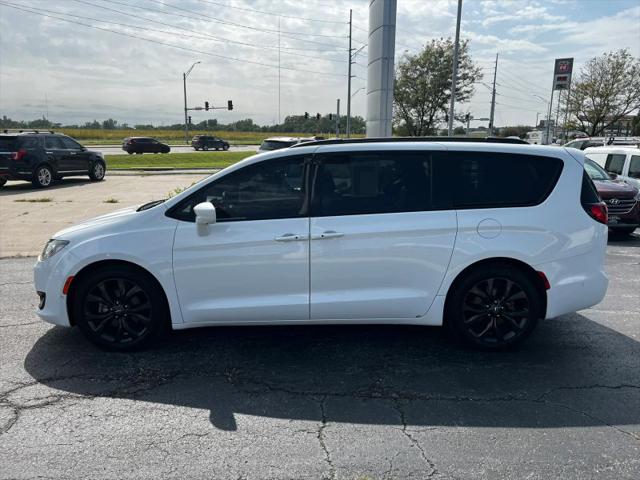 2019 Chrysler Pacifica Touring L Plus