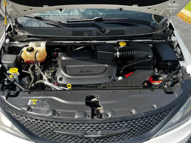 2019 Chrysler Pacifica Touring L Plus