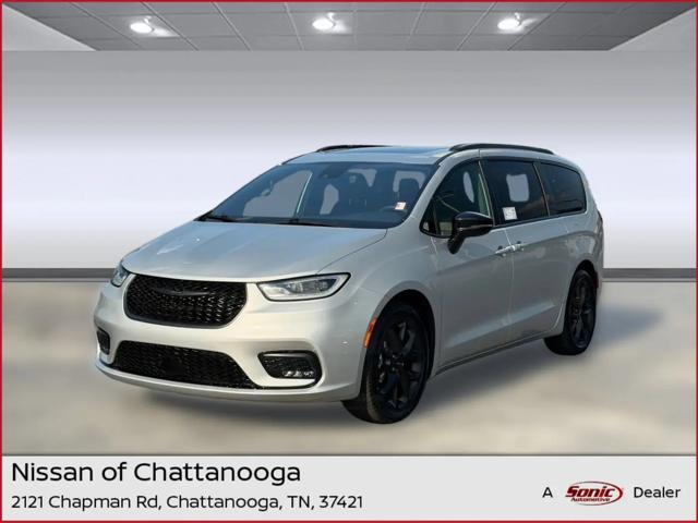 2024 Chrysler Pacifica Touring L for sale in Chattanooga, TN