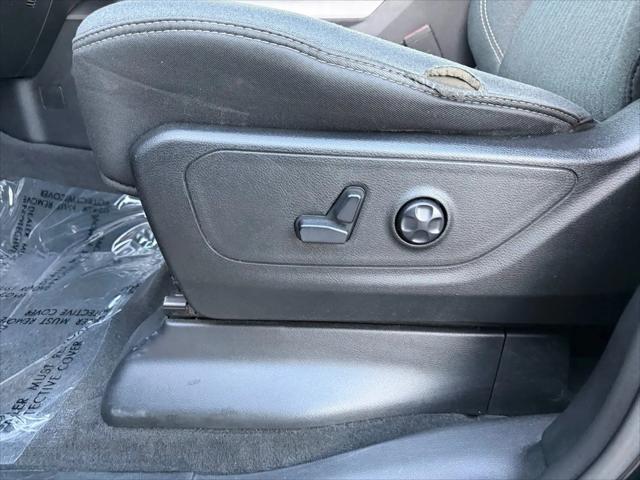 2020 Ram 1500 Big Horn Crew Cab 4x4 57 Box