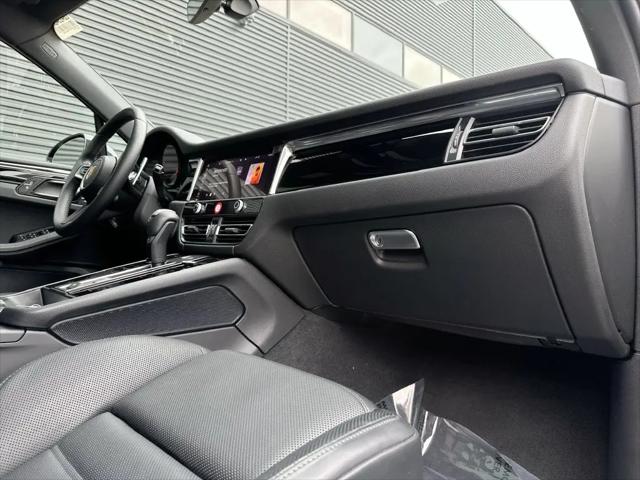 2023 Porsche Macan S