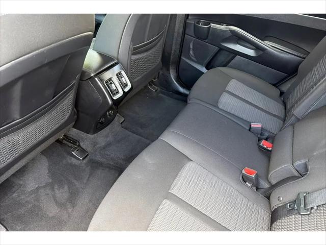 2022 Kia Sorento LX