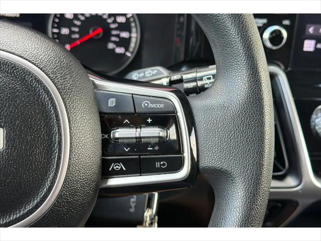 2022 Kia Sorento LX