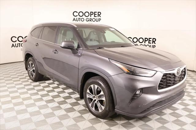 2024 Toyota Highlander XLE for sale in Shawnee, OK
