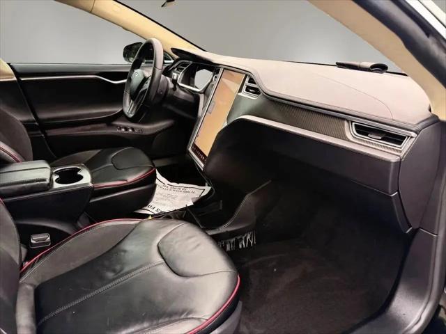 2013 Tesla Model S Performance