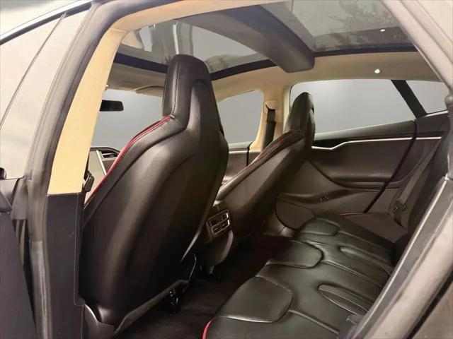 2013 Tesla Model S Performance
