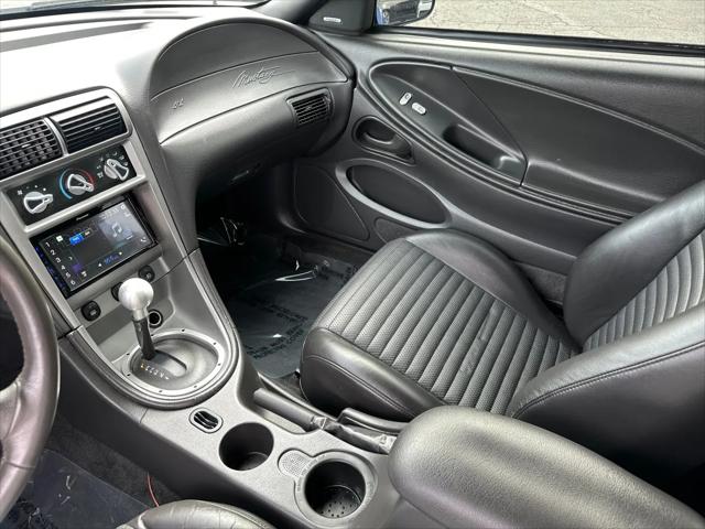 2003 Ford Mustang Mach 1