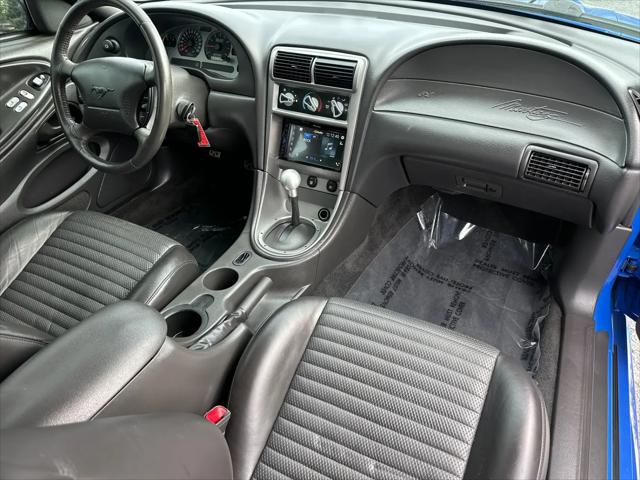 2003 Ford Mustang Mach 1