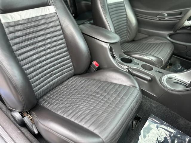 2003 Ford Mustang Mach 1