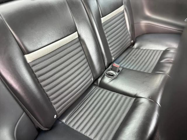 2003 Ford Mustang Mach 1