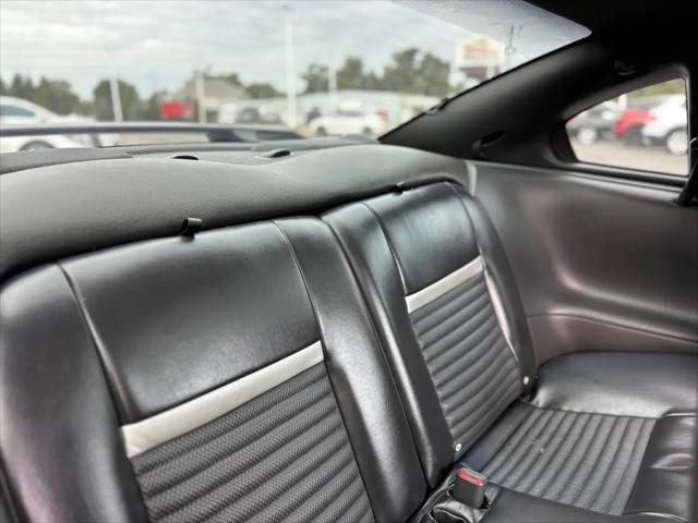 2003 Ford Mustang Mach 1