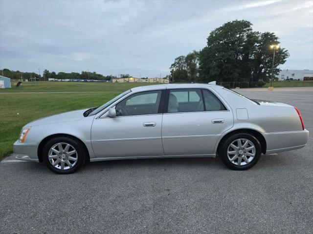 2011 Cadillac DTS Premium Collection