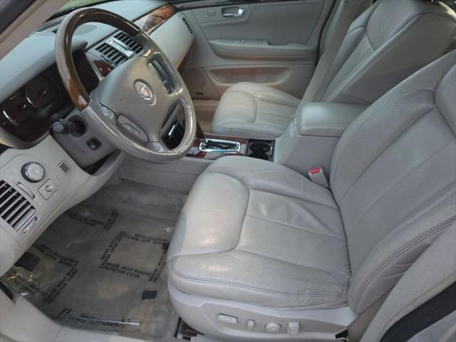 2011 Cadillac DTS Premium Collection