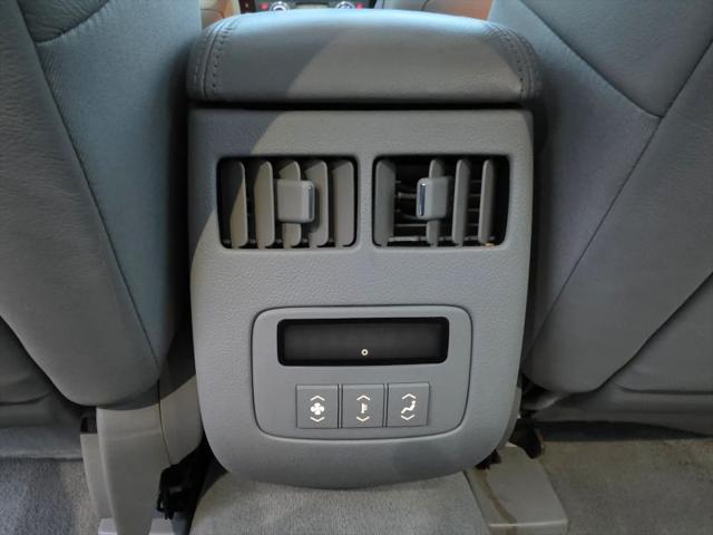 2011 Cadillac DTS Premium Collection
