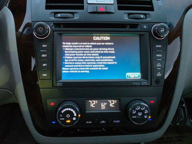 2011 Cadillac DTS Premium Collection
