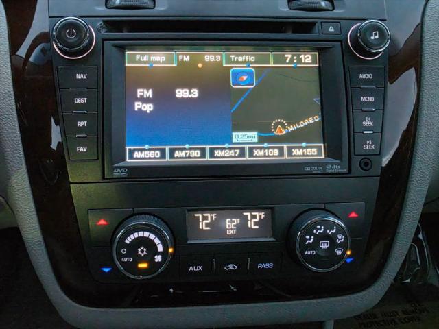 2011 Cadillac DTS Premium Collection
