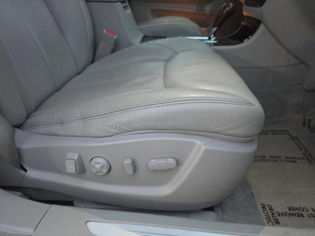 2011 Cadillac DTS Premium Collection