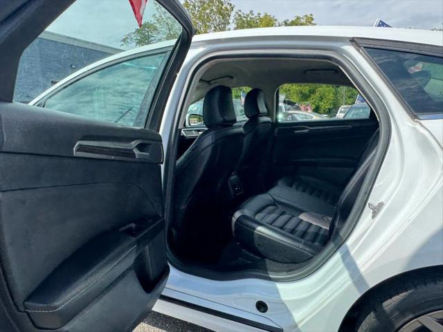 2020 Ford Fusion SEL