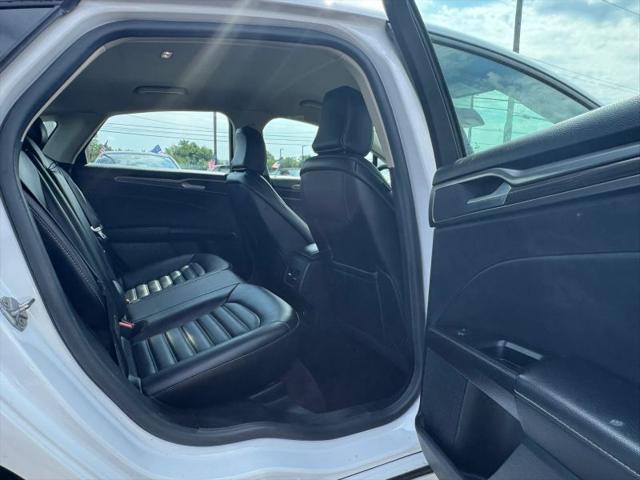 2020 Ford Fusion SEL