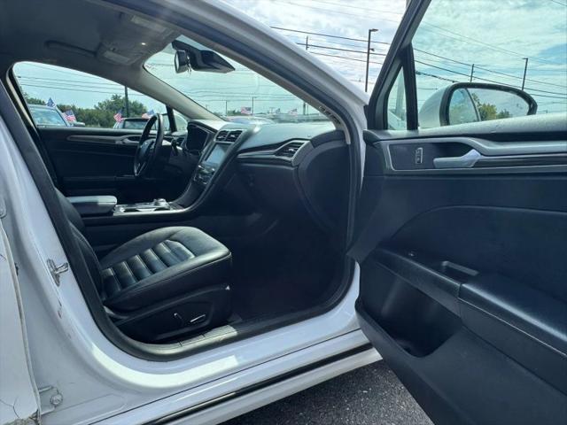2020 Ford Fusion SEL