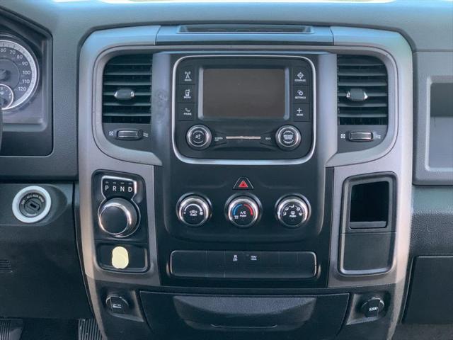 2017 Ram 1500 Express Crew Cab 4x2 57 Box