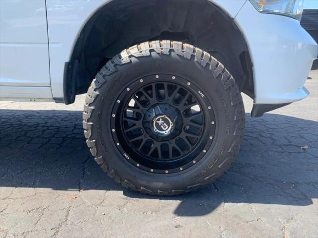 2017 Ram 1500 Express Crew Cab 4x2 57 Box