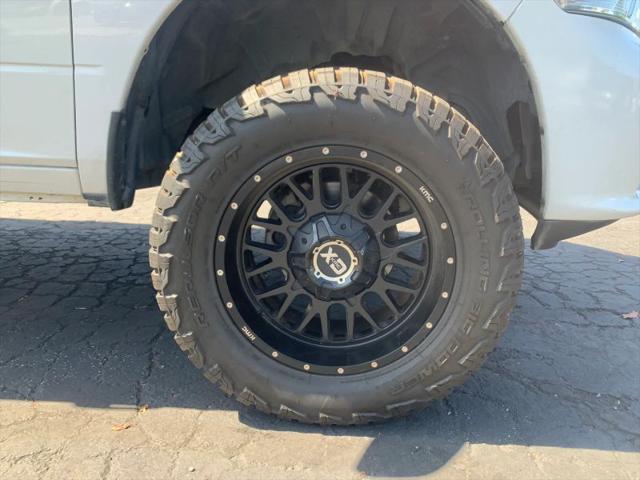 2017 Ram 1500 Express Crew Cab 4x2 57 Box