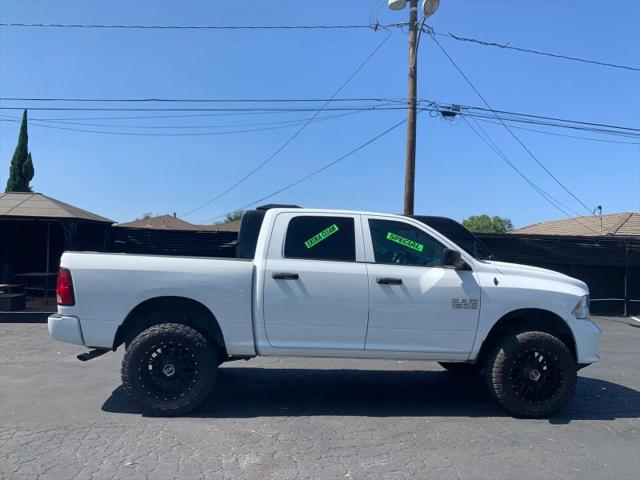 2017 Ram 1500 Express Crew Cab 4x2 57 Box