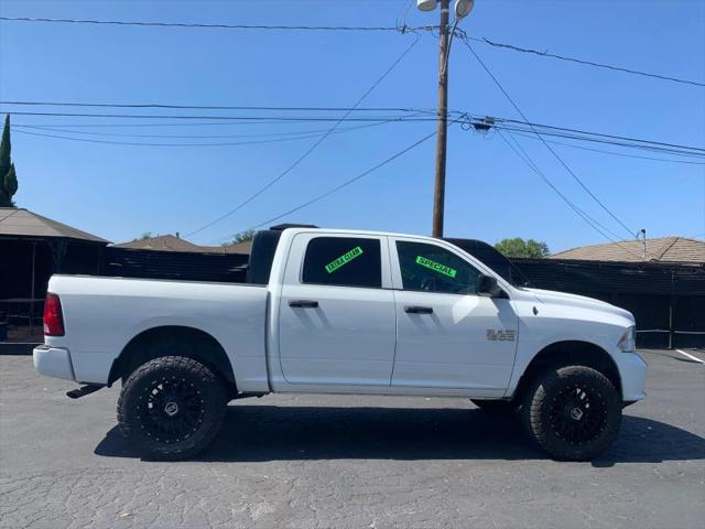 2017 Ram 1500 Express Crew Cab 4x2 57 Box