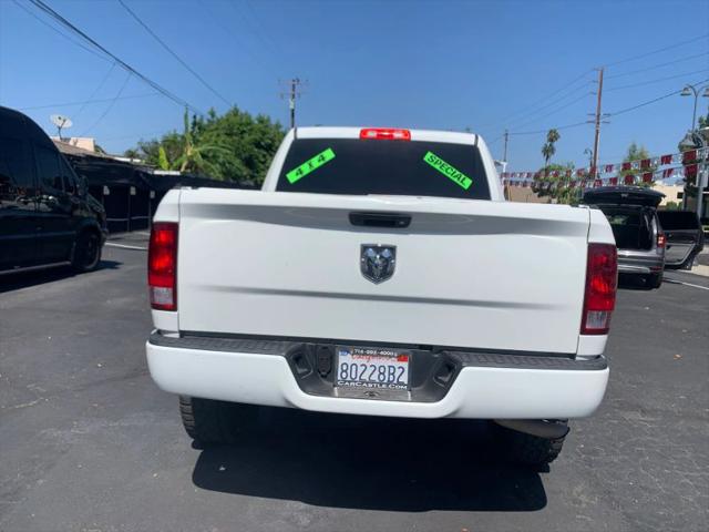 2017 Ram 1500 Express Crew Cab 4x2 57 Box