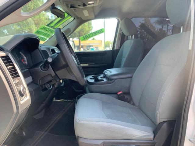 2017 Ram 1500 Express Crew Cab 4x2 57 Box