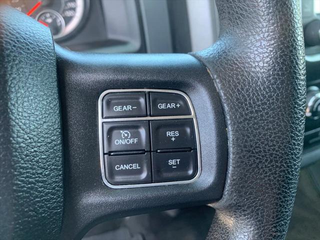 2017 Ram 1500 Express Crew Cab 4x2 57 Box