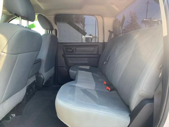 2017 Ram 1500 Express Crew Cab 4x2 57 Box
