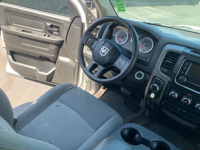 2017 Ram 1500 Express Crew Cab 4x2 57 Box