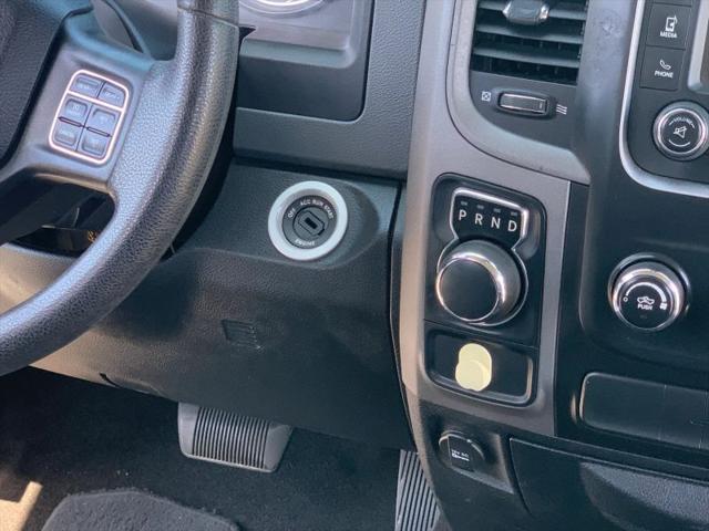 2017 Ram 1500 Express Crew Cab 4x2 57 Box