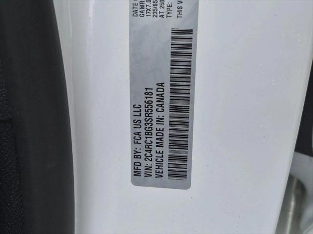 2025 Chrysler Pacifica Select