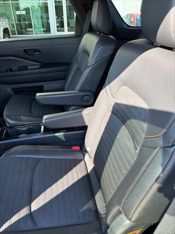 2025 Nissan Pathfinder Rock Creek 4WD
