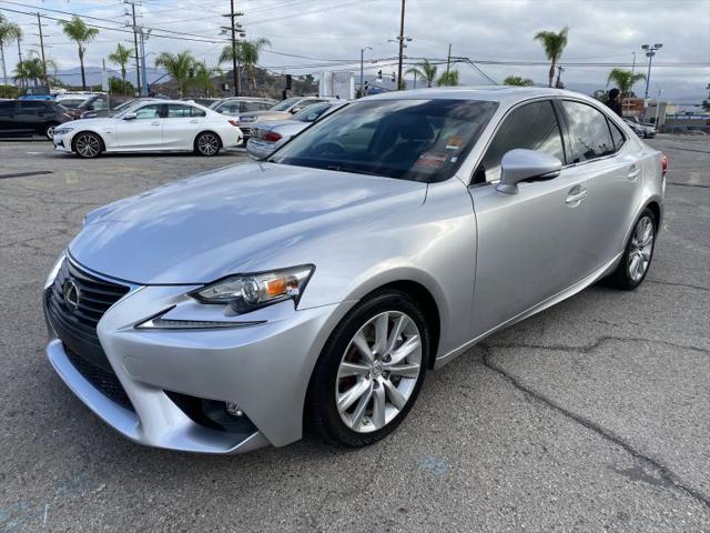 2016 Lexus IS 200t 200t