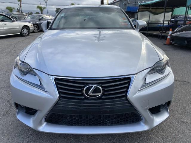 2016 Lexus IS 200t 200t