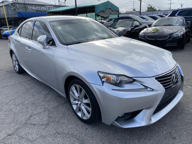 2016 Lexus IS 200t 200t