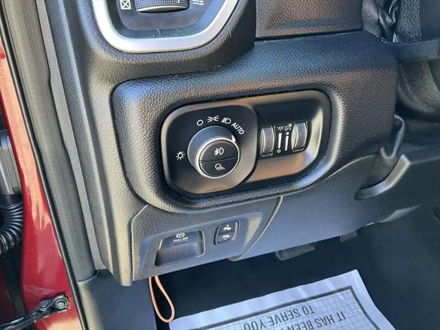 2019 Ram 1500 Big Horn/Lone Star Crew Cab 4x2 57 Box