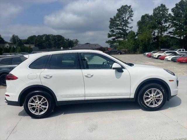 2016 Porsche Cayenne Cayenne